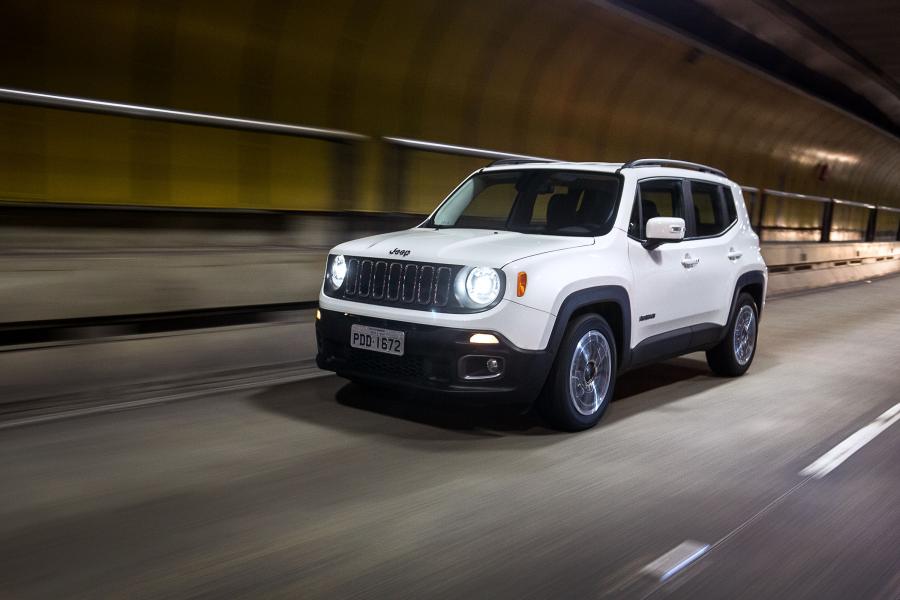  Jeep Renegade Longitude 2015 года  (BR) (фото 8 из 29)
